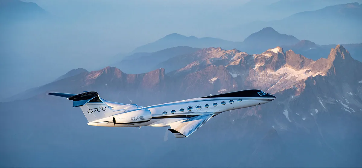 GULFSTREAM G700 — image 1